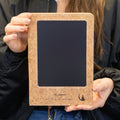 Taccuino A5 «Intention» – Con schermo LCD cancellabile – Effetto pelle di sughero – 160 pagine