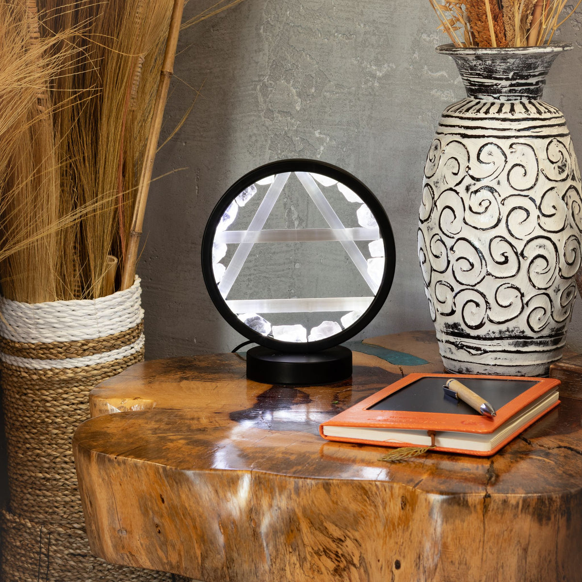 Lampada Halo con pietre preziose - Aria - Quarzo ialino e selenite