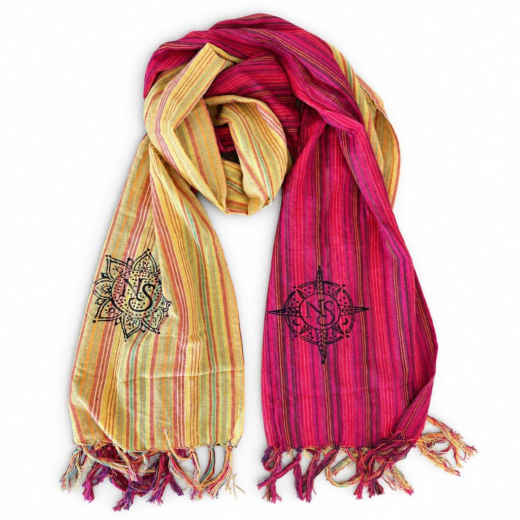 Nomad Sari - Sciarpa portafortuna da viaggio - 170x50 cm - Saluto da Kathmandu