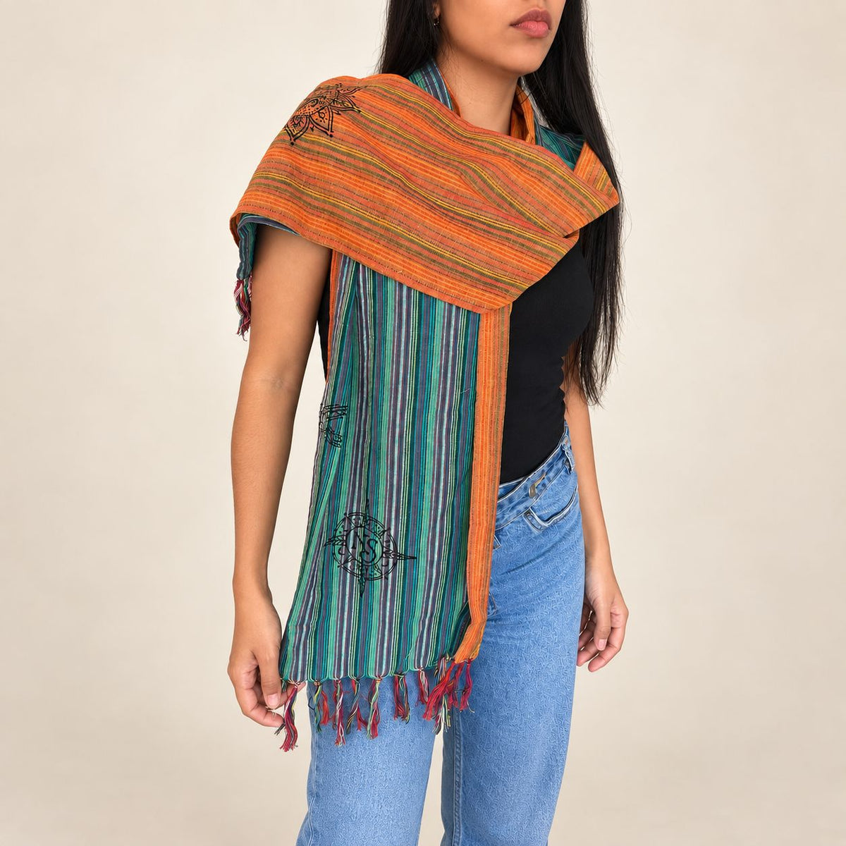 Nomad Sari - Sciarpa portafortuna da viaggio - 170x50 cm - Alba del pellegrino